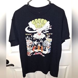 A Green Day Dookie men's large short sleeve 100% Cotton t-shirt. EUC.